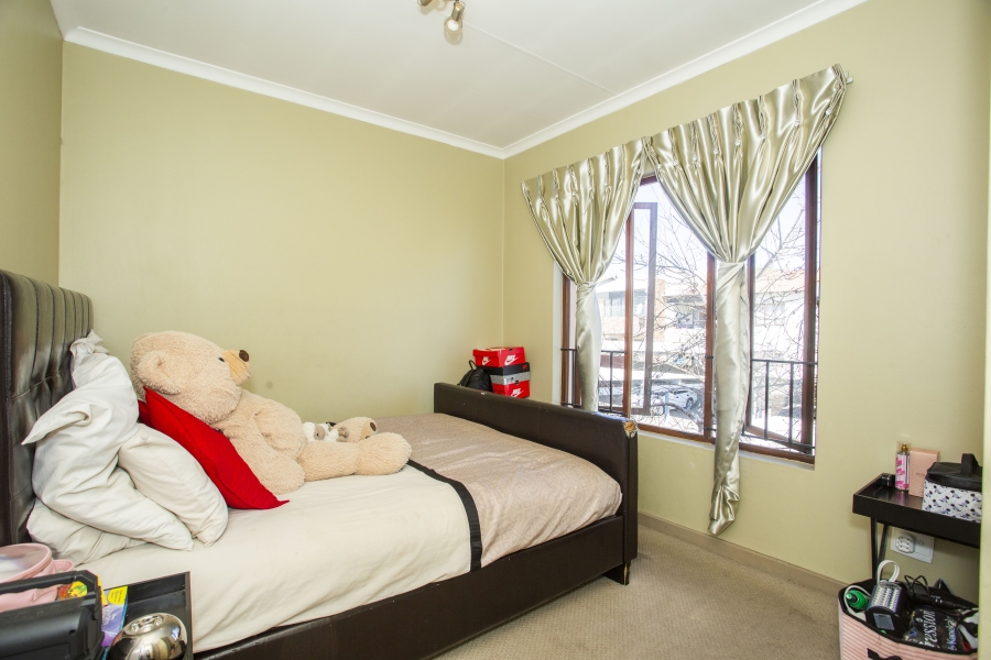 2 Bedroom Property for Sale in Vorna Valley Gauteng