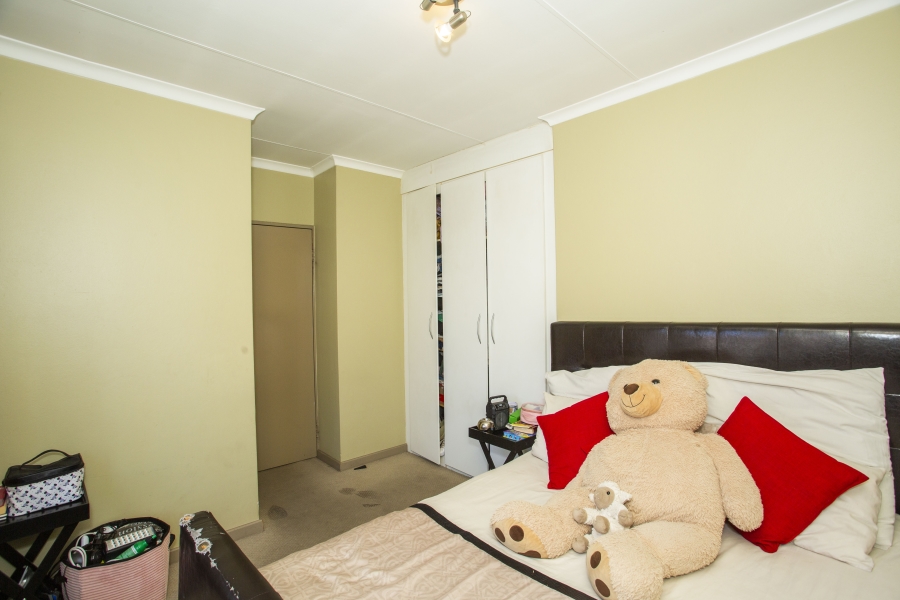 2 Bedroom Property for Sale in Vorna Valley Gauteng