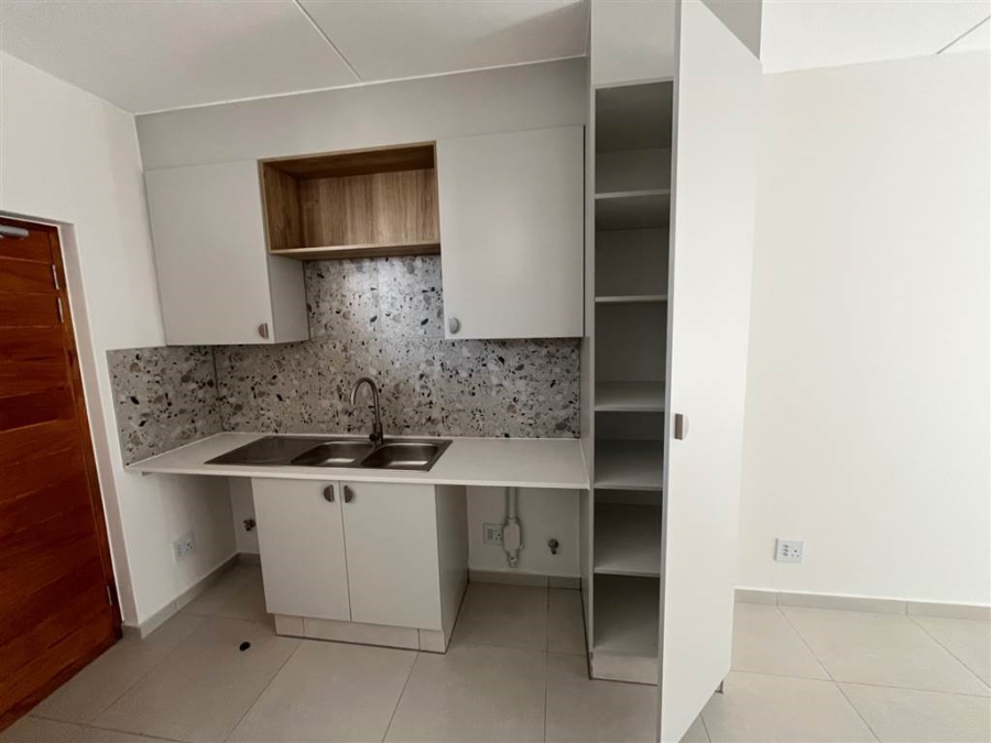 To Let 2 Bedroom Property for Rent in Craigavon Gauteng