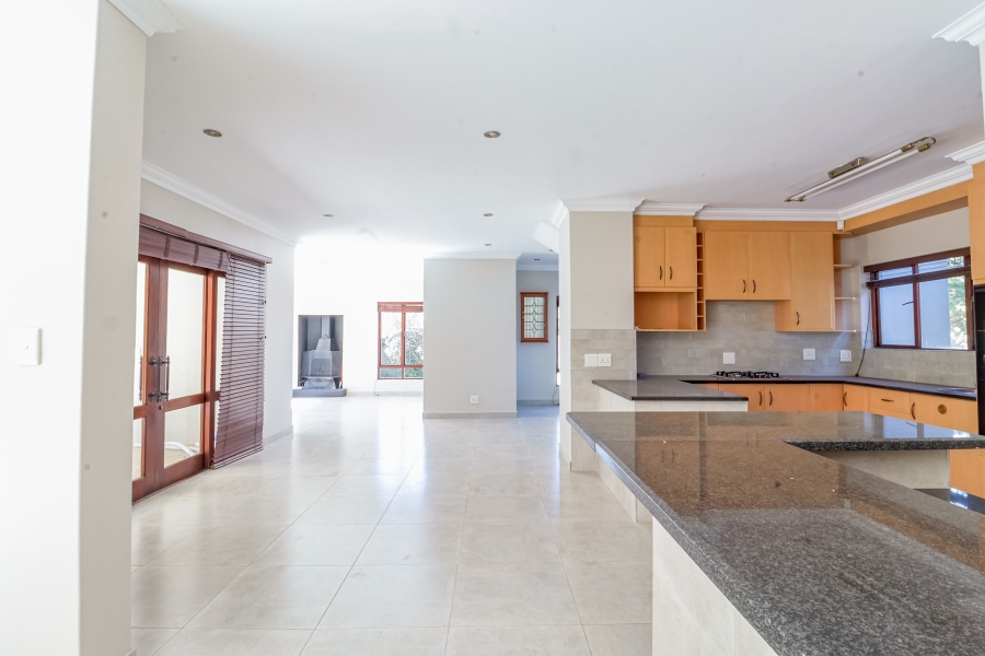 4 Bedroom Property for Sale in Silver Lakes Golf Estate Gauteng