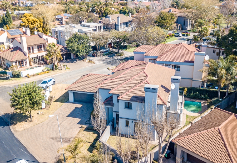 4 Bedroom Property for Sale in Silver Lakes Golf Estate Gauteng