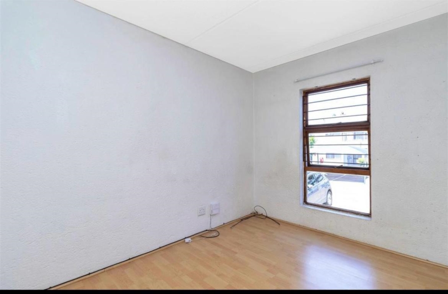 To Let 2 Bedroom Property for Rent in Paulshof Gauteng