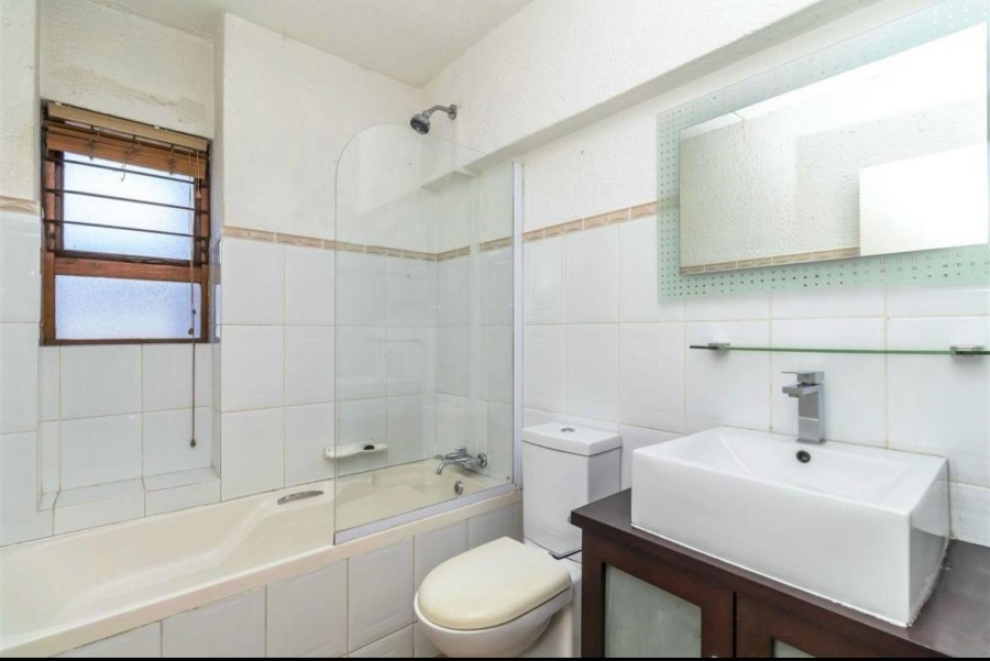 To Let 2 Bedroom Property for Rent in Paulshof Gauteng
