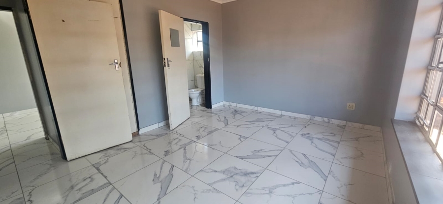 To Let 3 Bedroom Property for Rent in Birchleigh Gauteng