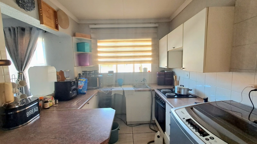2 Bedroom Property for Sale in Three Rivers Gauteng