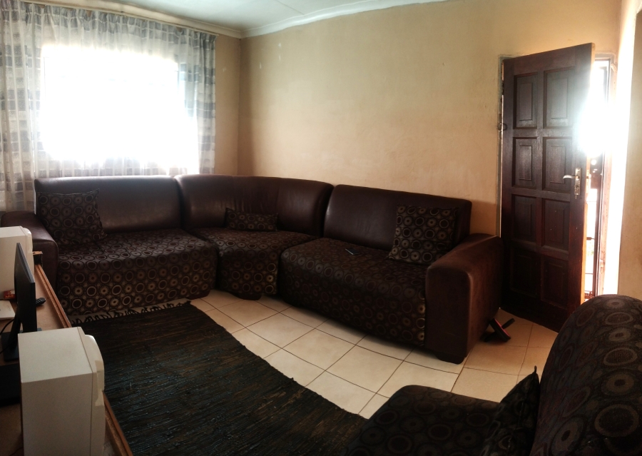 5 Bedroom Property for Sale in Villa Liza Gauteng