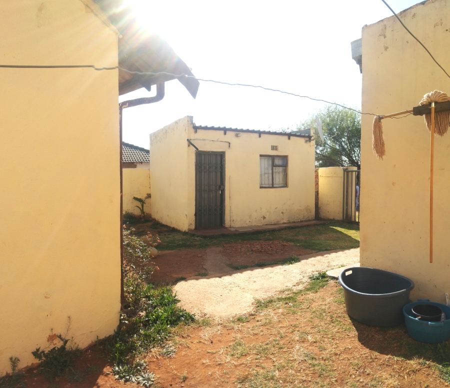5 Bedroom Property for Sale in Villa Liza Gauteng