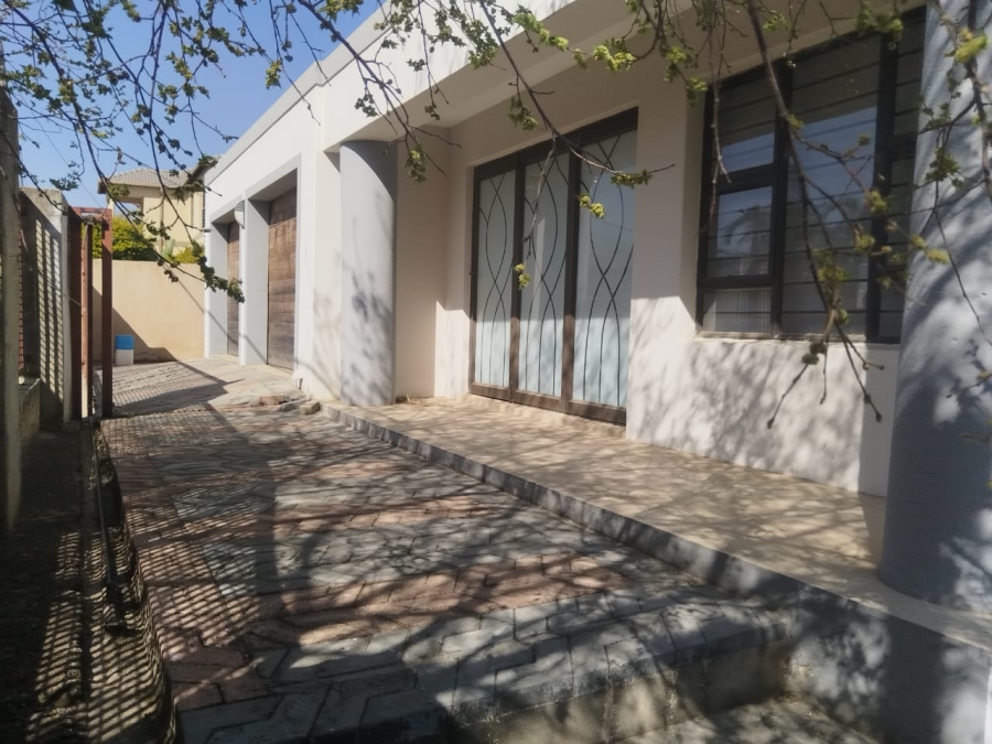 3 Bedroom Property for Sale in Cosmo City Gauteng