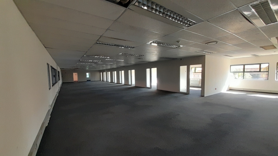 To Let commercial Property for Rent in Randjespark Gauteng