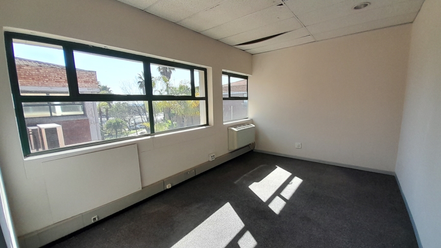 To Let commercial Property for Rent in Randjespark Gauteng