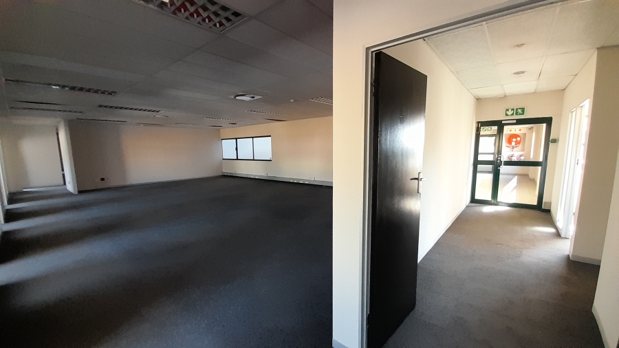 To Let commercial Property for Rent in Randjespark Gauteng