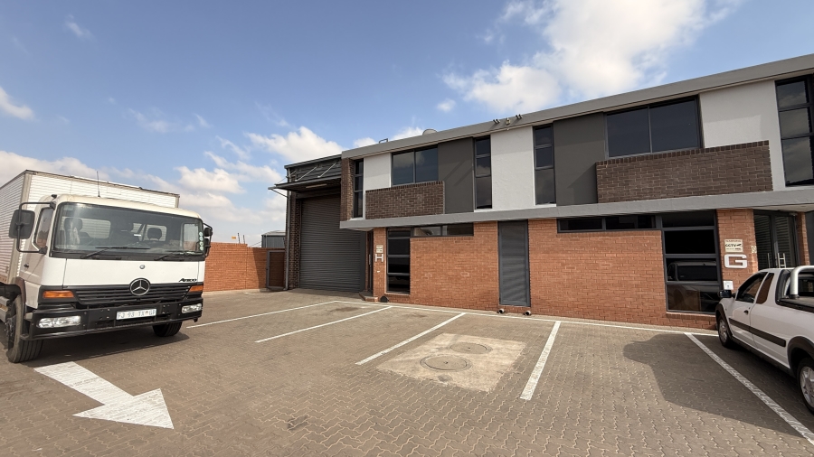 To Let commercial Property for Rent in Clayville Gauteng