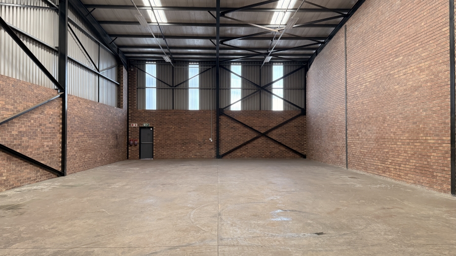 To Let commercial Property for Rent in Clayville Gauteng
