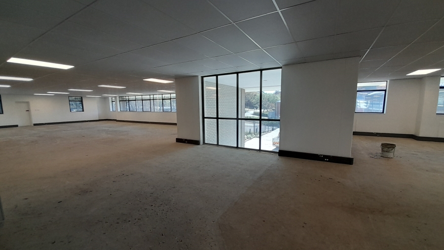 To Let commercial Property for Rent in Vorna Valley Gauteng