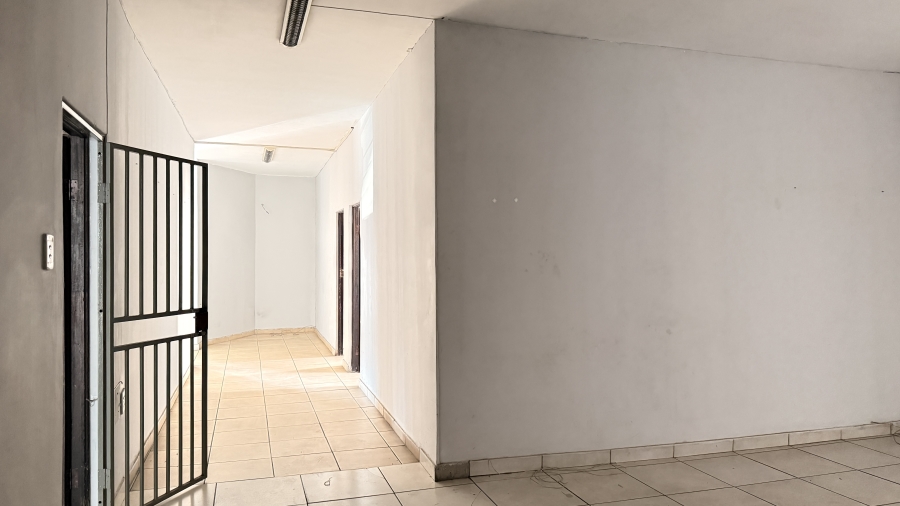To Let commercial Property for Rent in Sunderland Ridge Gauteng