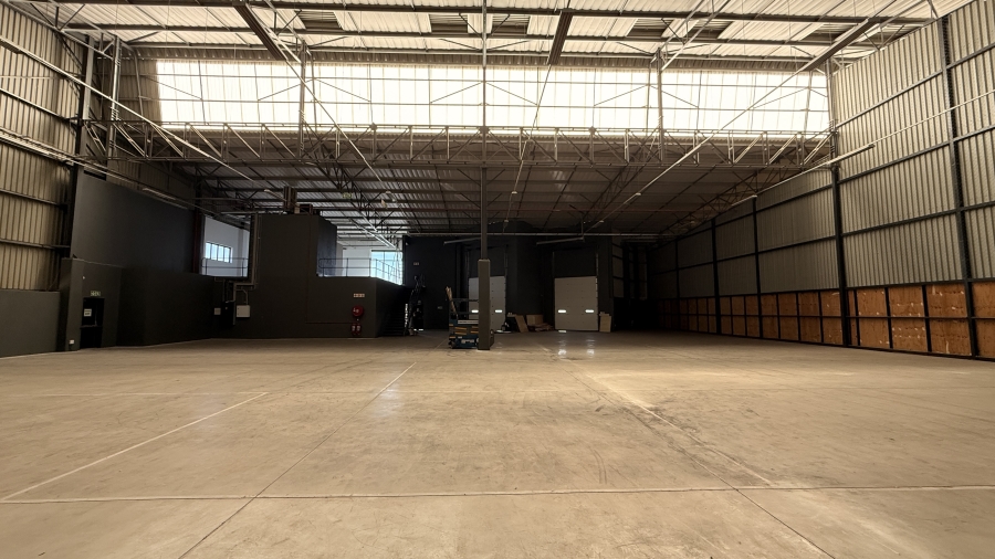 To Let commercial Property for Rent in Louwlardia Gauteng