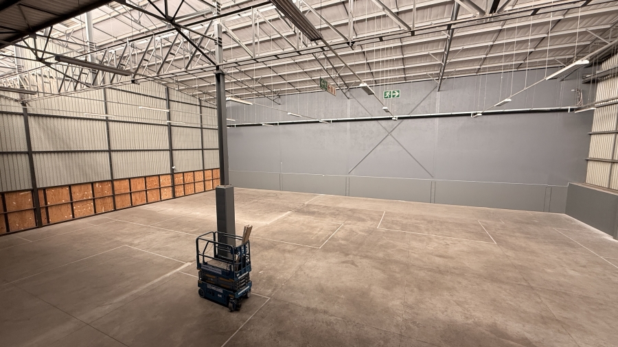 To Let commercial Property for Rent in Louwlardia Gauteng