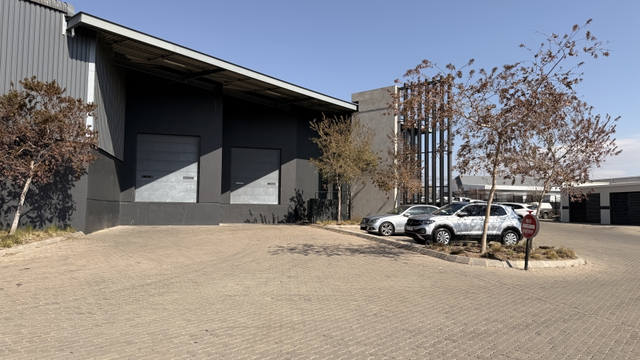 To Let commercial Property for Rent in Louwlardia Gauteng