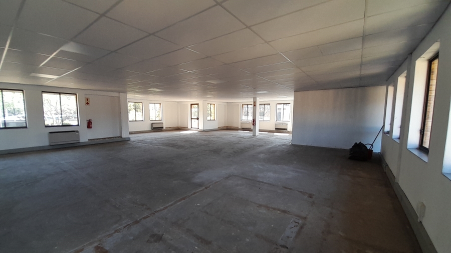 To Let commercial Property for Rent in Vorna Valley Gauteng
