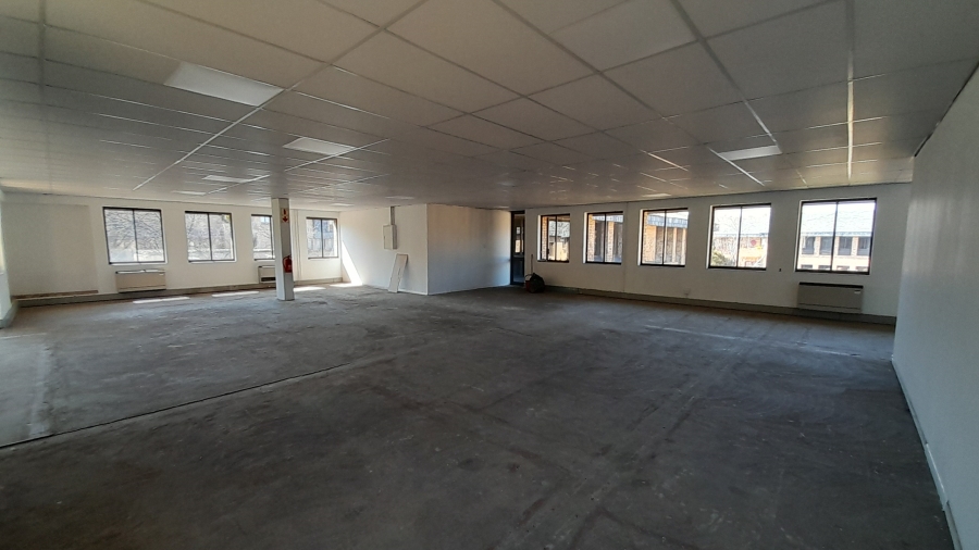 To Let commercial Property for Rent in Vorna Valley Gauteng
