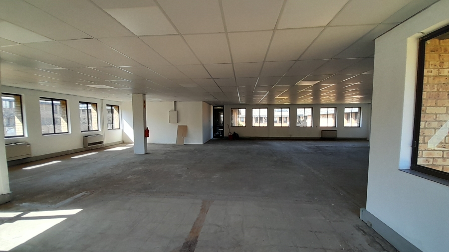 To Let commercial Property for Rent in Vorna Valley Gauteng