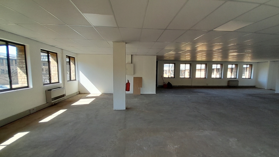 To Let commercial Property for Rent in Vorna Valley Gauteng
