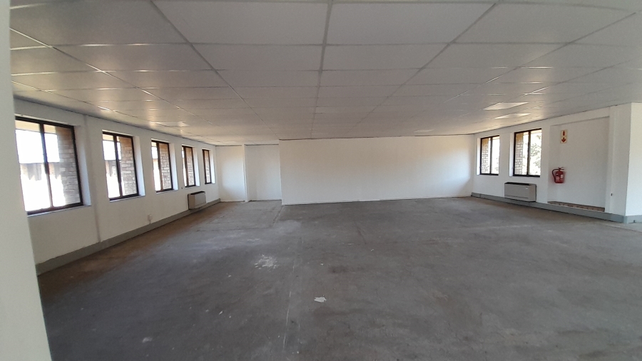 To Let commercial Property for Rent in Vorna Valley Gauteng