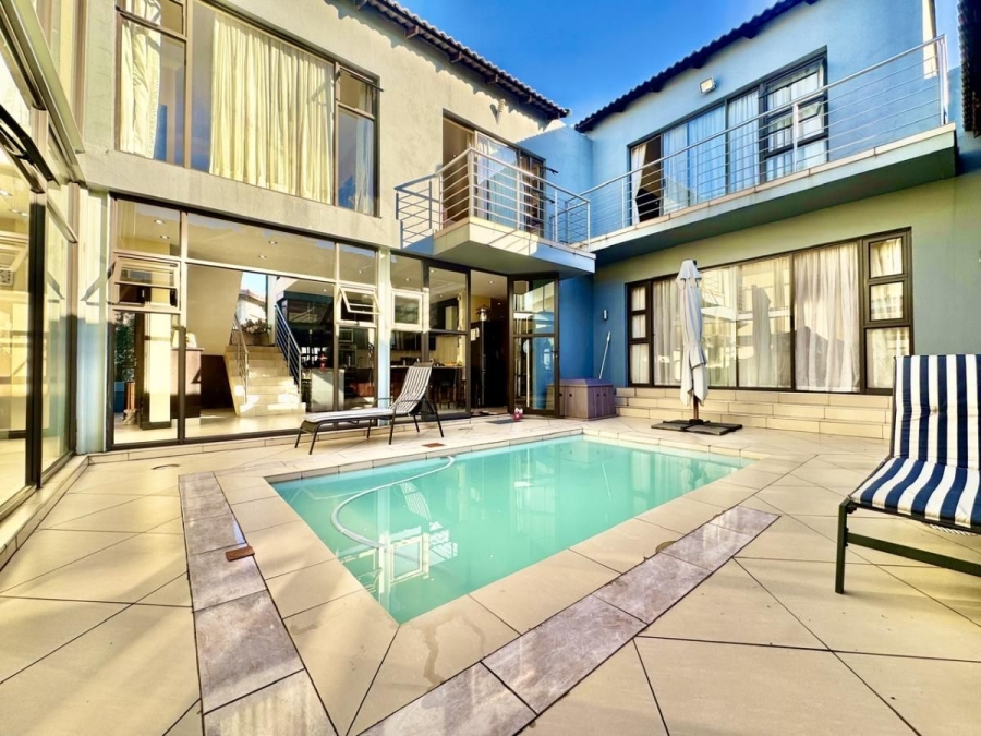 4 Bedroom Property for Sale in Aspen Hills Gauteng