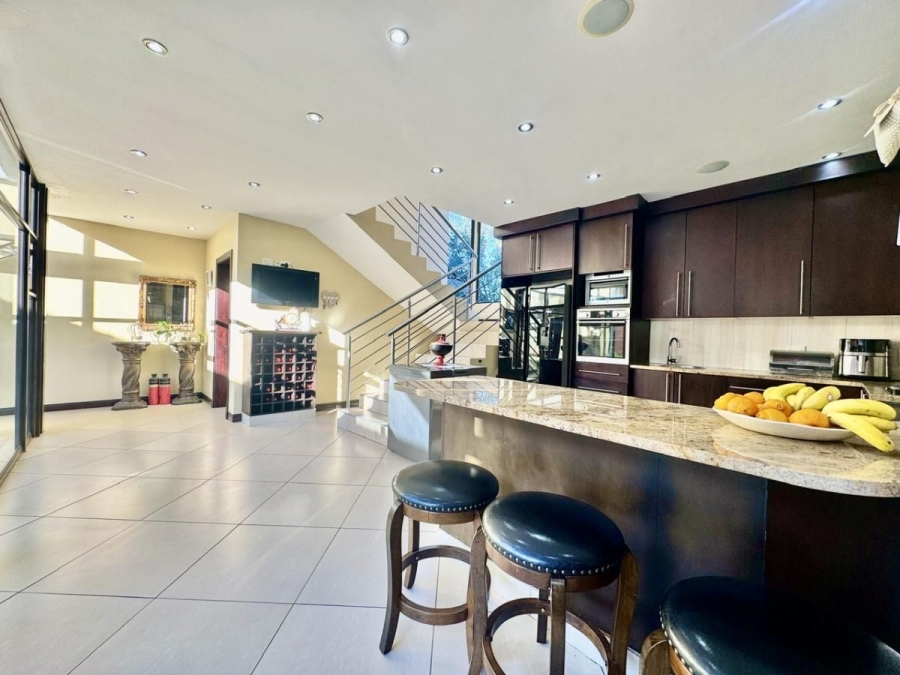 4 Bedroom Property for Sale in Aspen Hills Gauteng