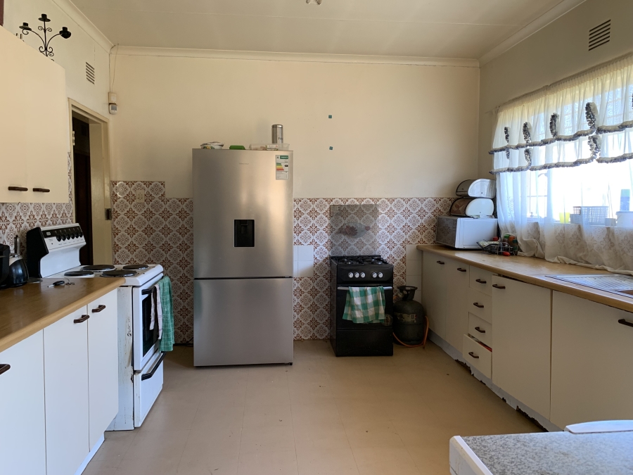 4 Bedroom Property for Sale in Westonaria Gauteng