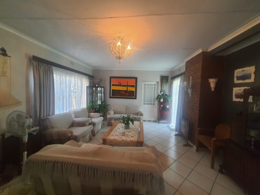 3 Bedroom Property for Sale in Vanderbijlpark SE 2 Gauteng