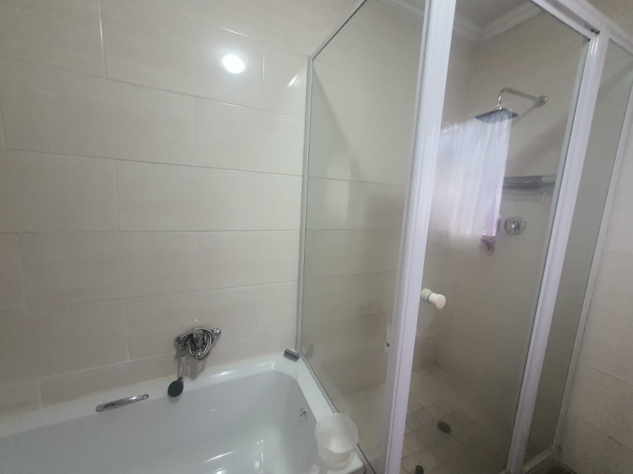 3 Bedroom Property for Sale in Vanderbijlpark SE 2 Gauteng