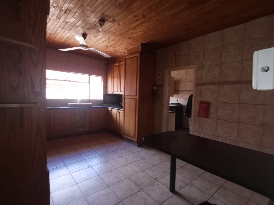 4 Bedroom Property for Sale in Vanderbijlpark SE 7 Gauteng