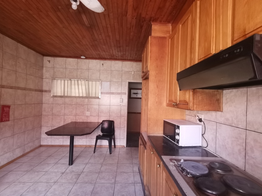 4 Bedroom Property for Sale in Vanderbijlpark SE 7 Gauteng