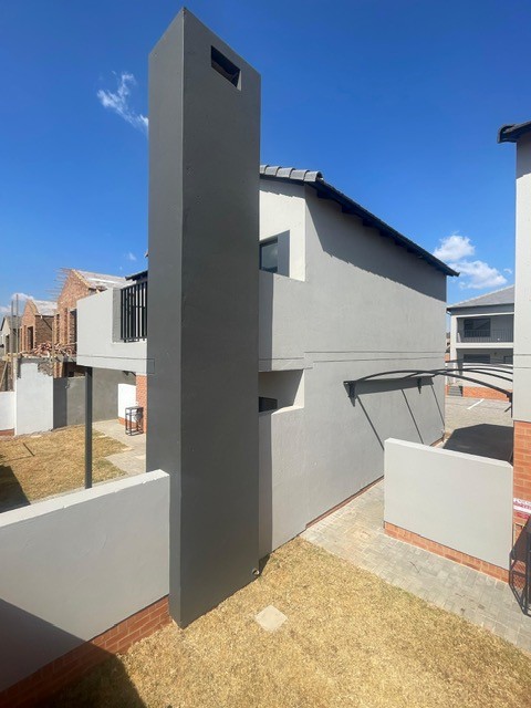 To Let 3 Bedroom Property for Rent in Equestria Gauteng