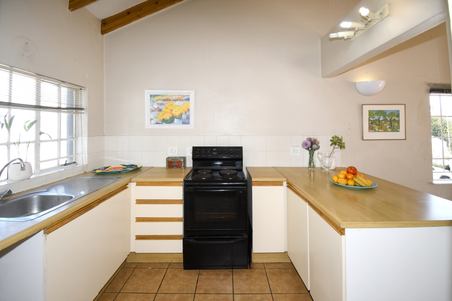 2 Bedroom Property for Sale in Kelland Gauteng