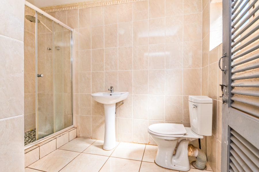 5 Bedroom Property for Sale in Krugersdorp North Gauteng