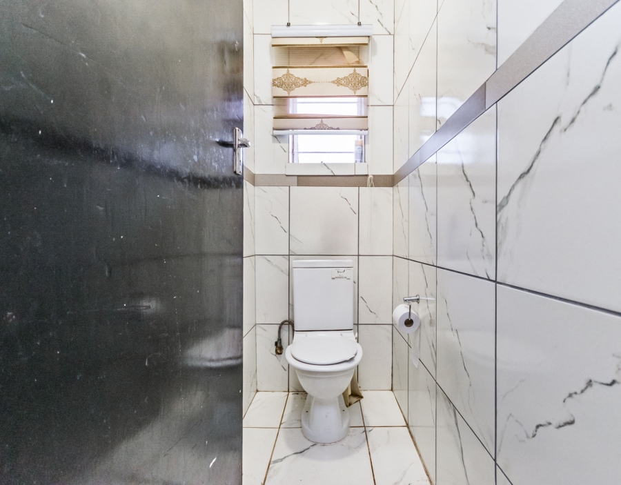 5 Bedroom Property for Sale in Krugersdorp North Gauteng