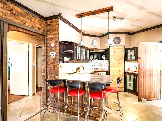 3 Bedroom Property for Sale in Zwartkop Gauteng