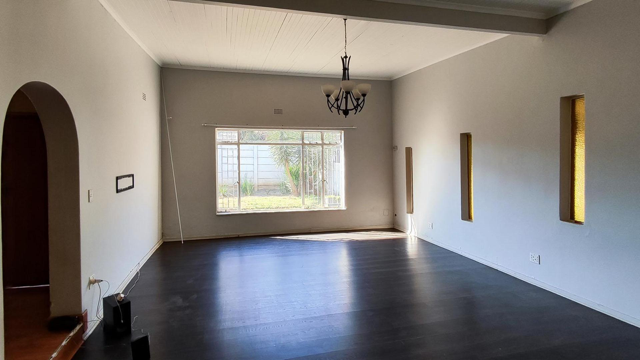 4 Bedroom Property for Sale in Verwoerdpark Gauteng
