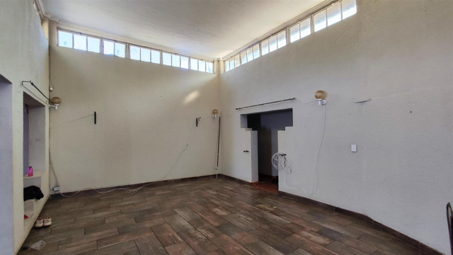 4 Bedroom Property for Sale in Verwoerdpark Gauteng