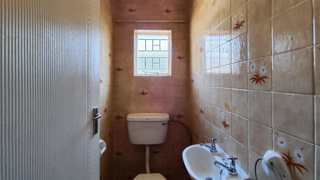 4 Bedroom Property for Sale in Verwoerdpark Gauteng