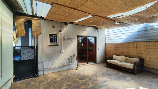 4 Bedroom Property for Sale in Verwoerdpark Gauteng