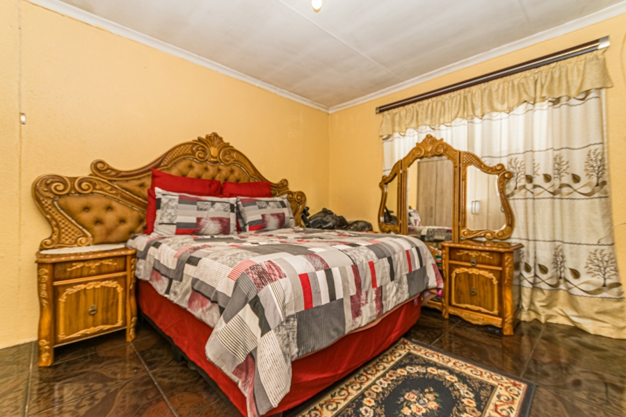 3 Bedroom Property for Sale in Protea Glen Gauteng