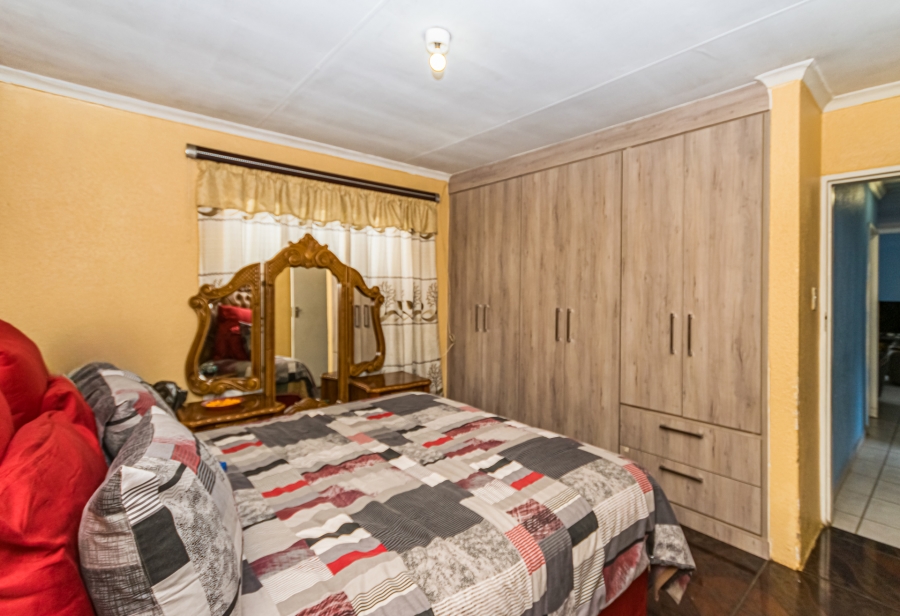 3 Bedroom Property for Sale in Protea Glen Gauteng