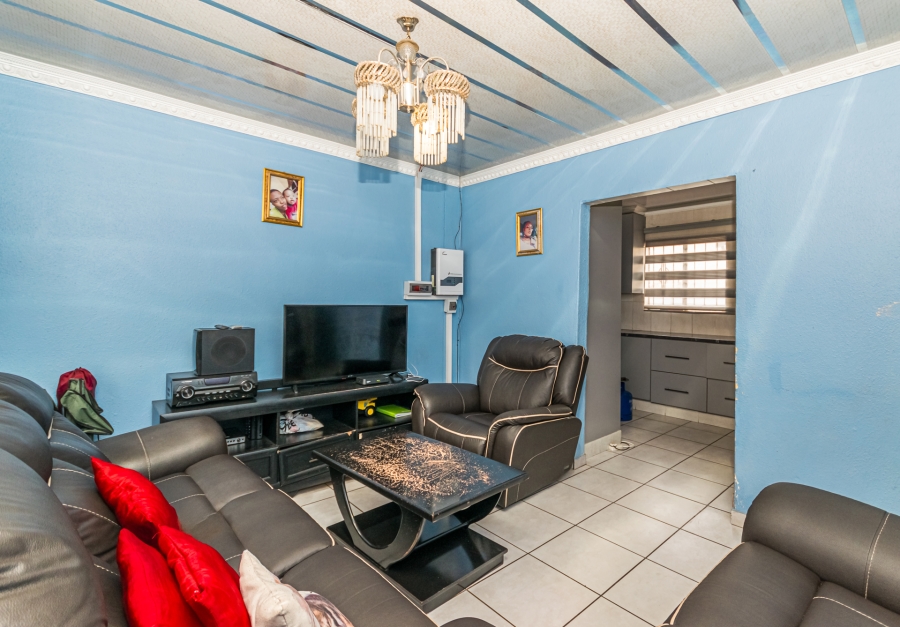 3 Bedroom Property for Sale in Protea Glen Gauteng