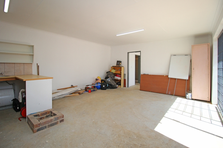 3 Bedroom Property for Sale in Edendale Gauteng