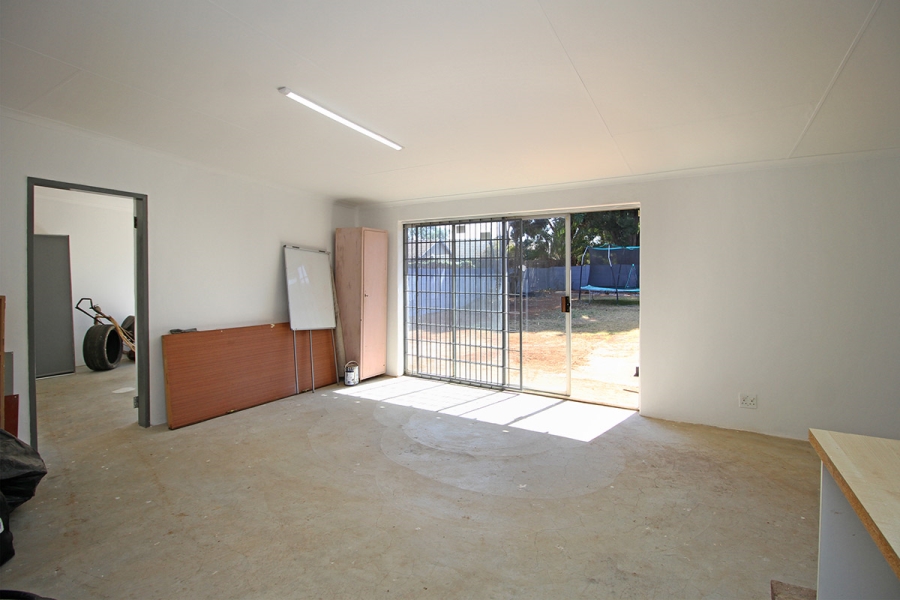 3 Bedroom Property for Sale in Edendale Gauteng