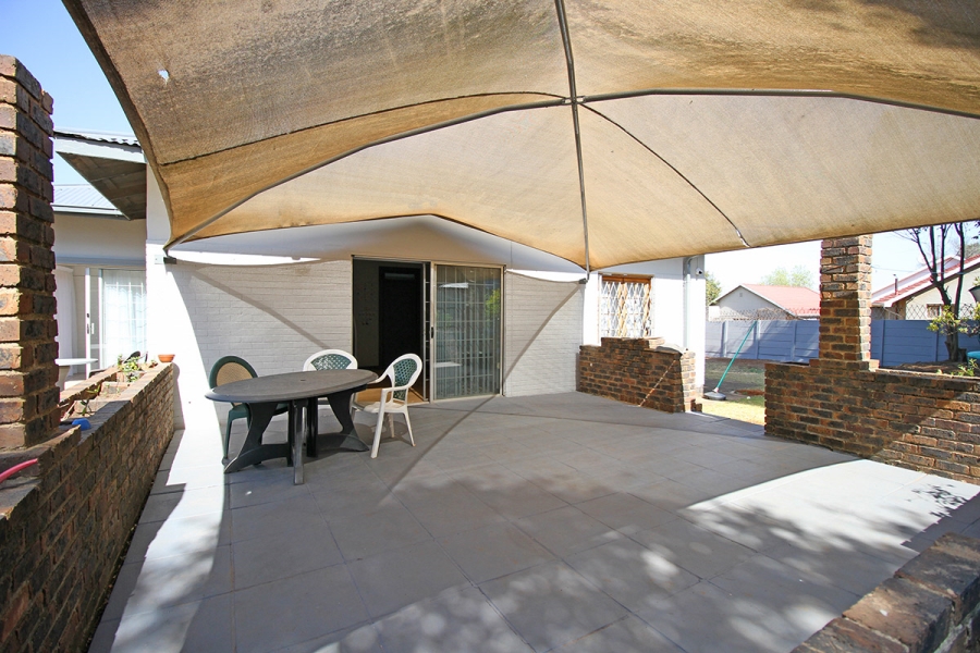 3 Bedroom Property for Sale in Edendale Gauteng