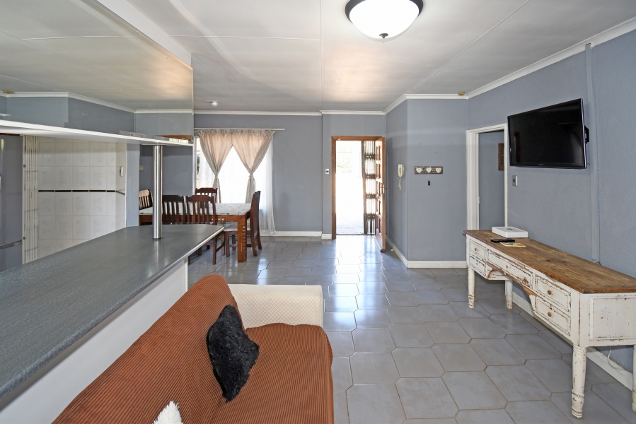 4 Bedroom Property for Sale in Bloubosrand Gauteng